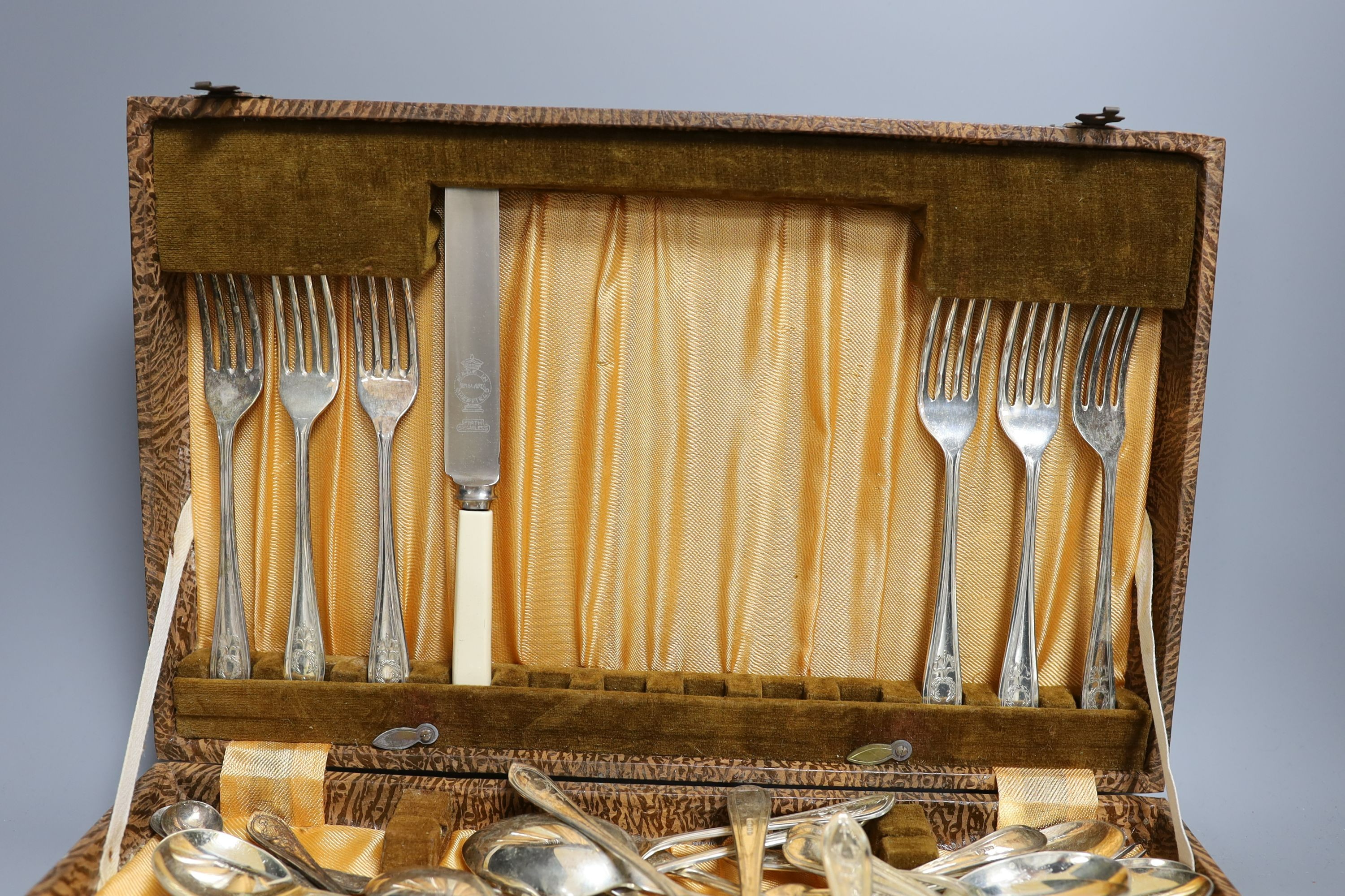 A quantity of silver plated flatware